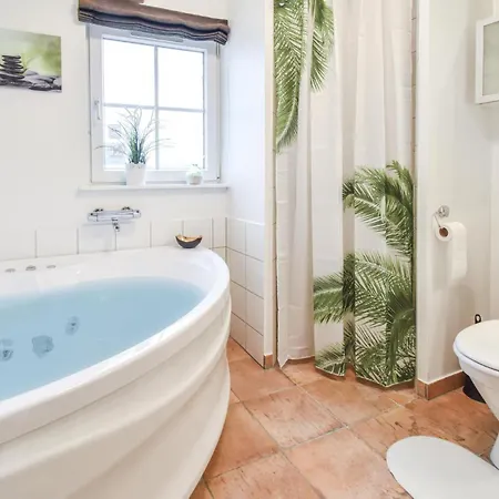 Vakantiehuis Three-Bedroom Holiday Home in Brenderup Fyn