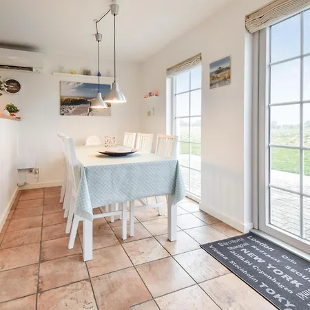 Three-Bedroom Holiday Home in Brenderup Fyn * Bro (Funen)